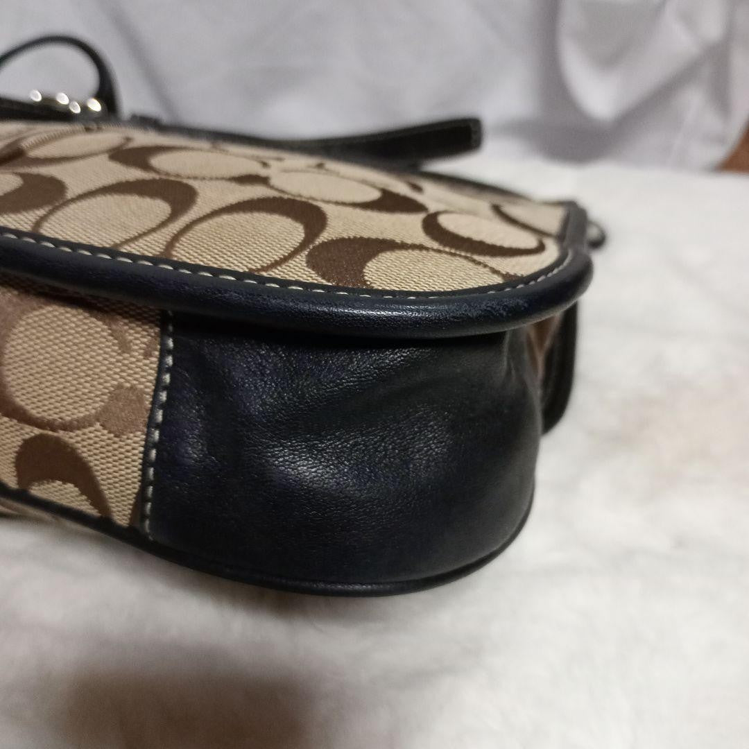 COACH Shoulder Bag Purse Signature Canvas Brown Black Authentic