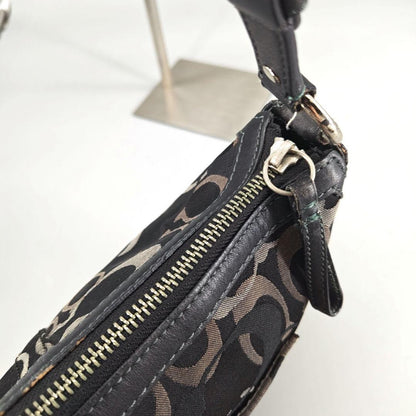 COACH Accessory Pouch Hand Bag Tote Purse Signature Black Authentic