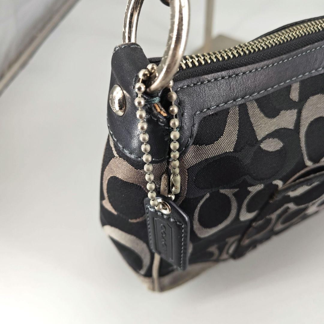 COACH Accessory Pouch Hand Bag Tote Purse Signature Black Authentic