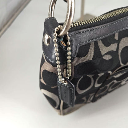 COACH Accessory Pouch Hand Bag Tote Purse Signature Black Authentic