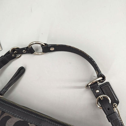 COACH Accessory Pouch Hand Bag Tote Purse Signature Black Authentic