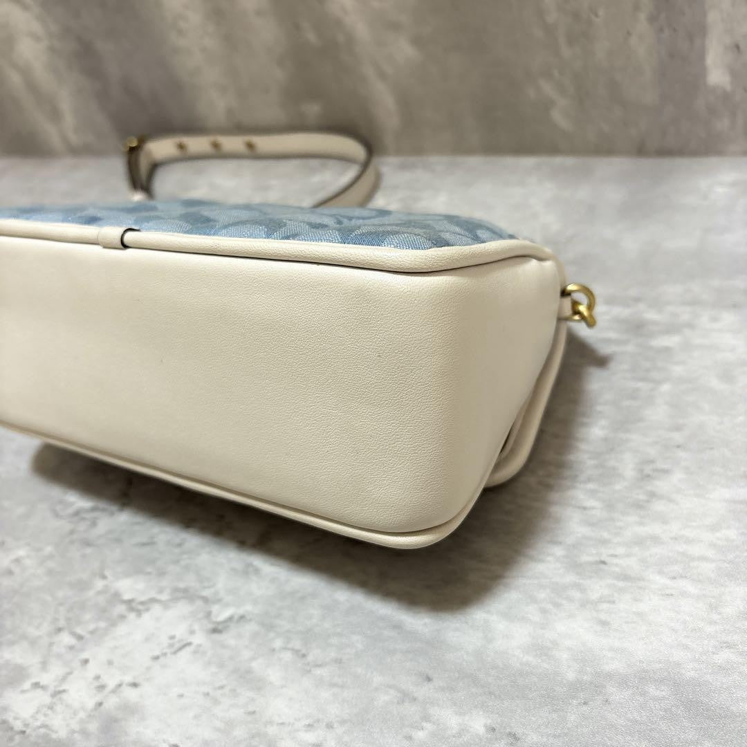 COACH Shoulder Bag Purse Signature Turn Lock Authentic