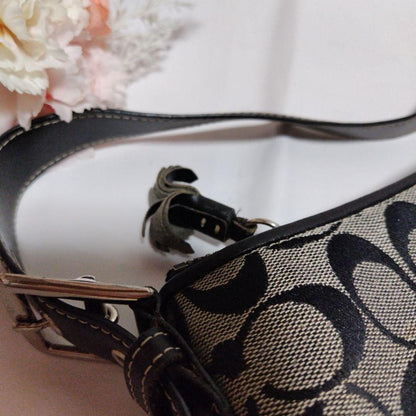 COACH Hand Shoulder Bag Tote Purse Signature Black Authentic