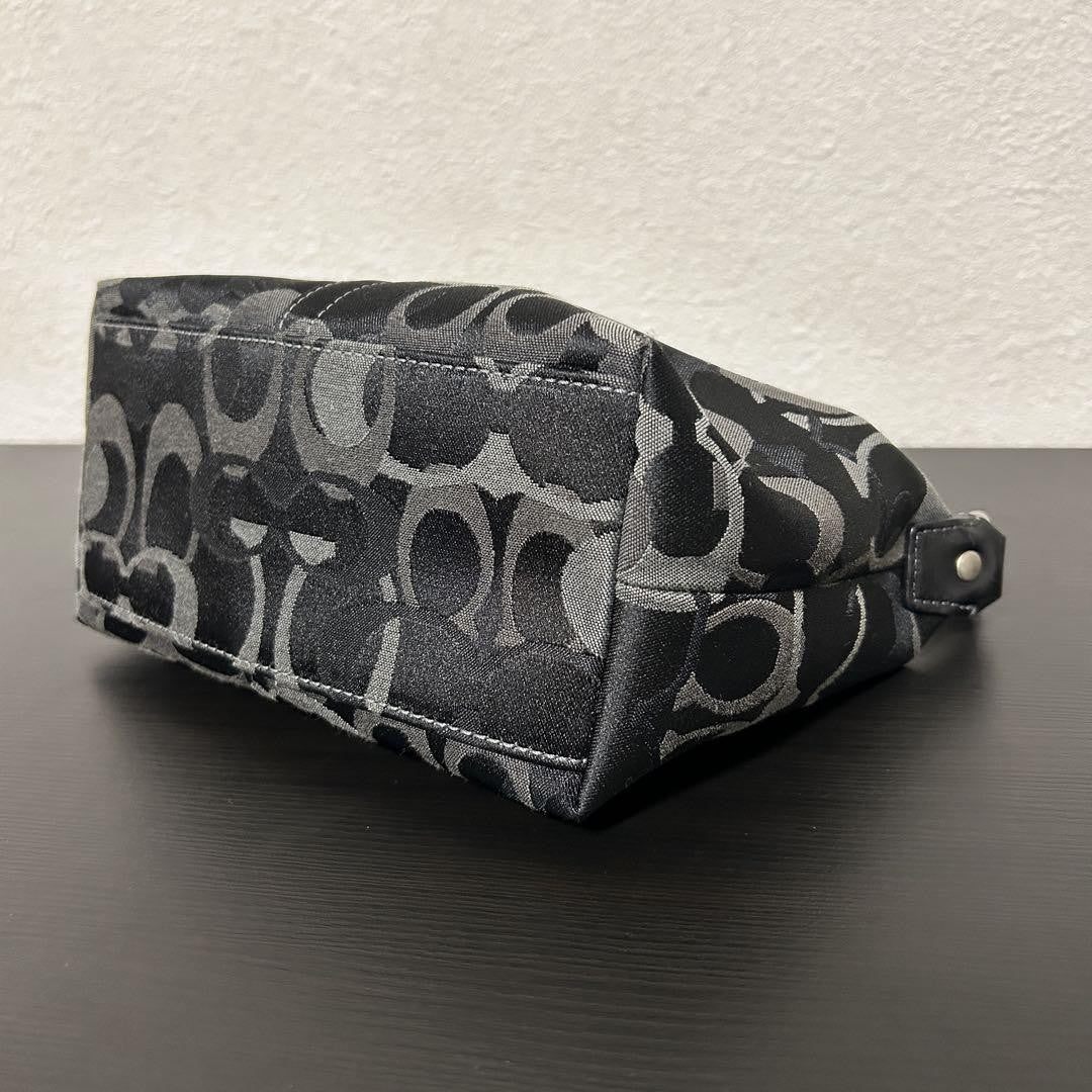 COACH Accessory Pouch Hand Bag Tote Purse Signature Canvas Black Authentic