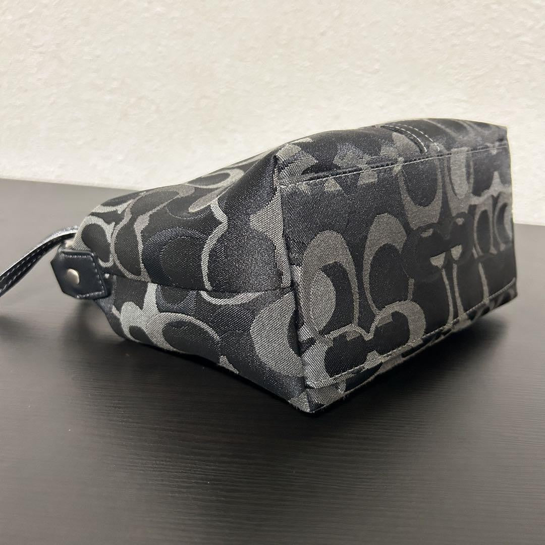 COACH Accessory Pouch Hand Bag Tote Purse Signature Canvas Black Authentic