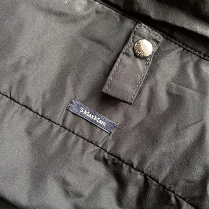 S Max Mara Down vest Jacket Asian fit S 36 US size XS Dark Gray Beige Authentic
