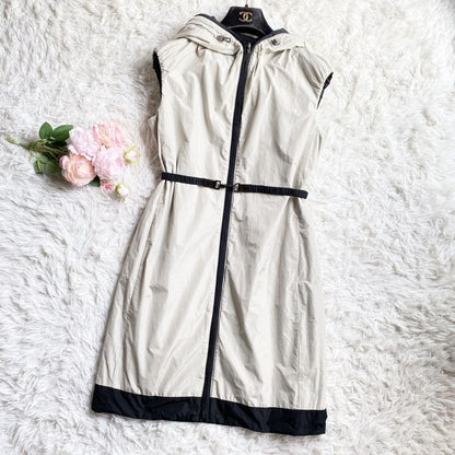 S Max Mara Down vest Jacket Asian fit S 36 US size XS Dark Gray Beige Authentic