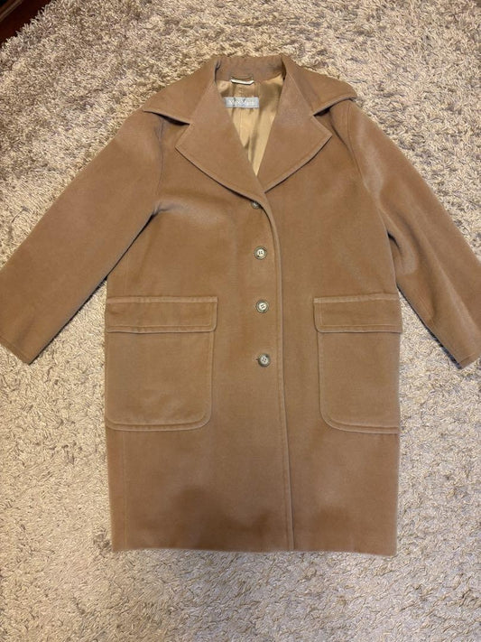 Max Mara Coat Asian fit M 38 US size S Camel Authentic