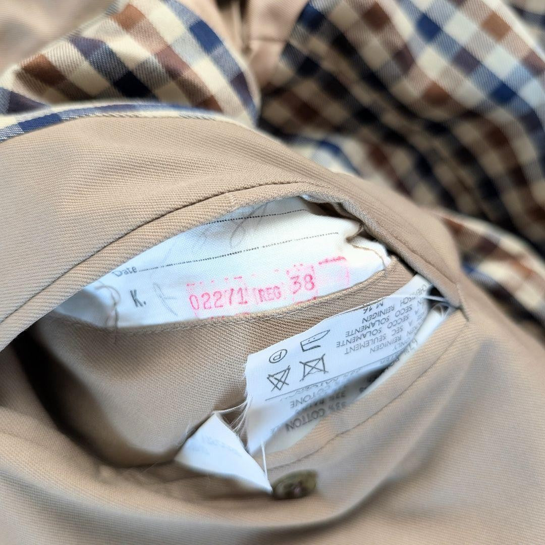 Aquascutum Coat Club Check Asian fit M 38 US size S Beige Authentic