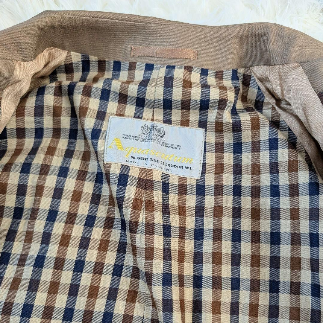 Aquascutum Coat Club Check Asian fit M 38 US size S Beige Authentic