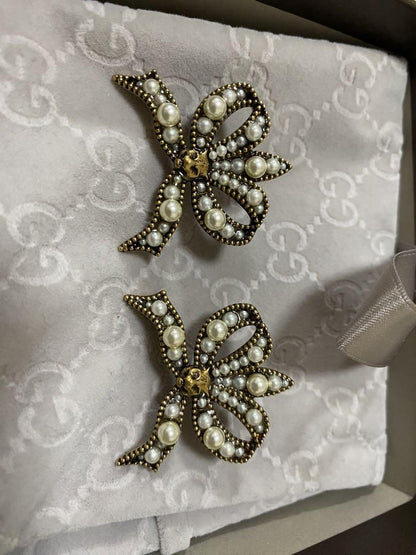 GUCCI Earrings Ribbon Gold White Women Accessory Authentic