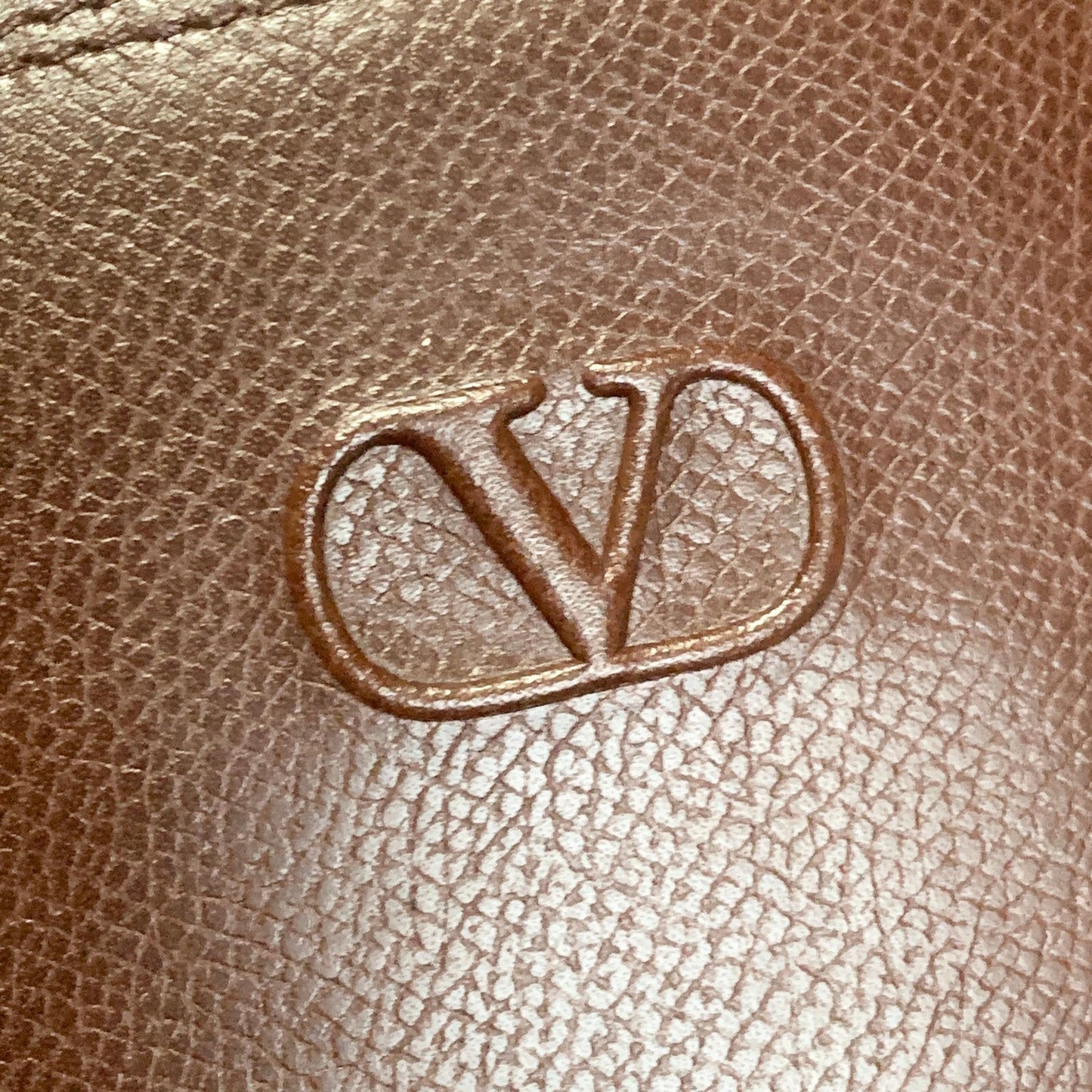 Valentino Garavani Bag Tassel Logo Hand Tote Purse Leather Brown Gold Authentic