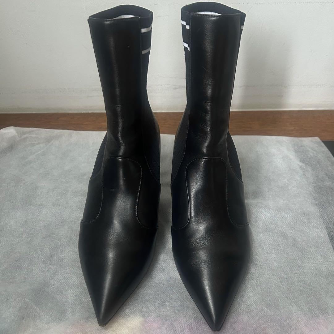 FENDI Short Boots Shoes EU 35 US 5 Black Authentic