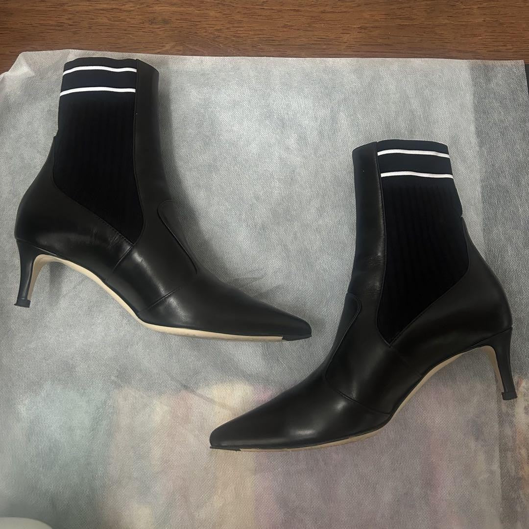 FENDI Short Boots Shoes EU 35 US 5 Black Authentic