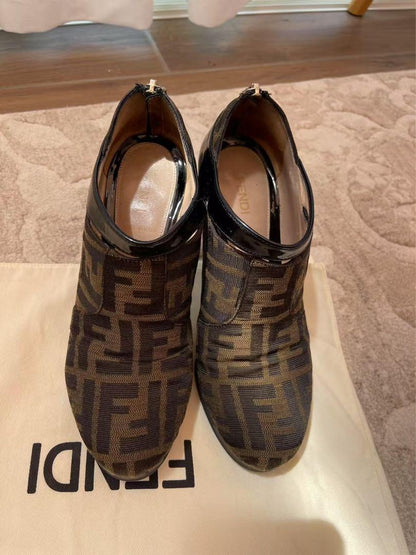 FENDI Short Boots Bootie Shoes FF Zucca EU 37 US 7 Brown Black Authentic