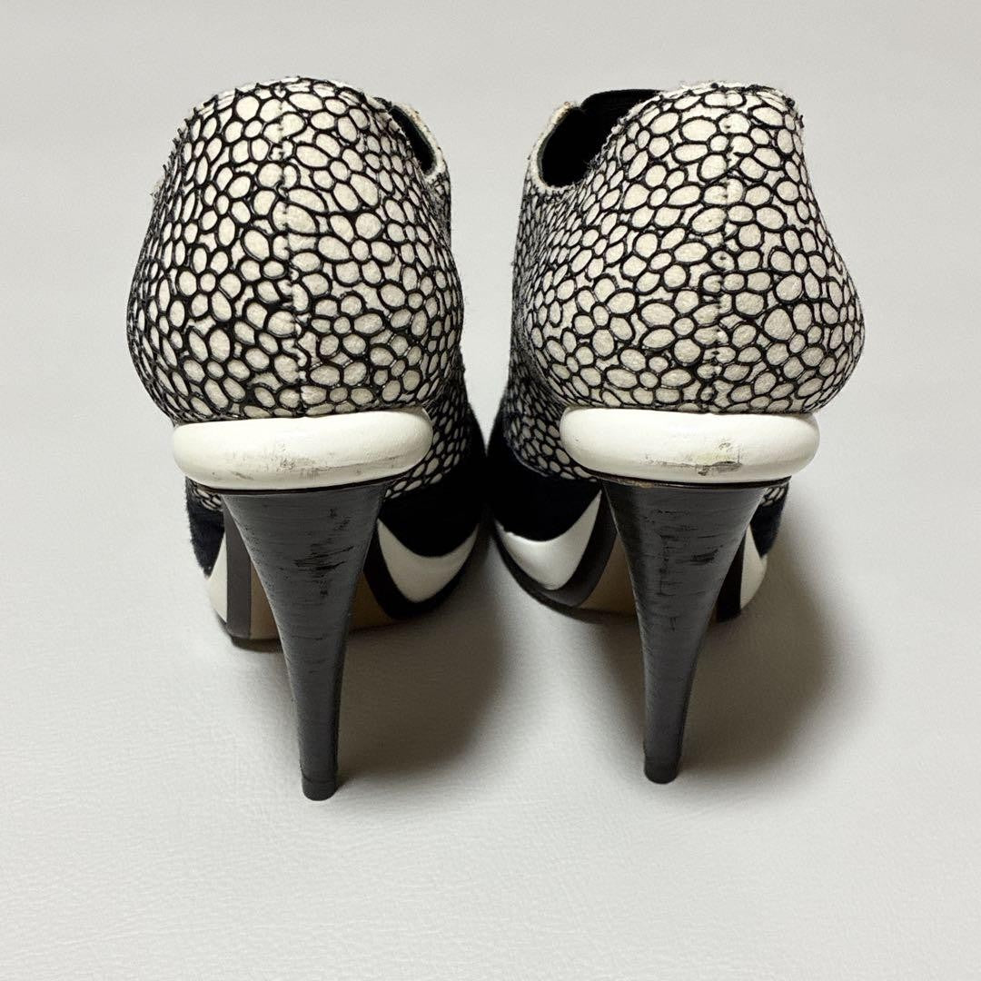 FENDI Short Boots Shoes EU 37 US 7 Black Authentic