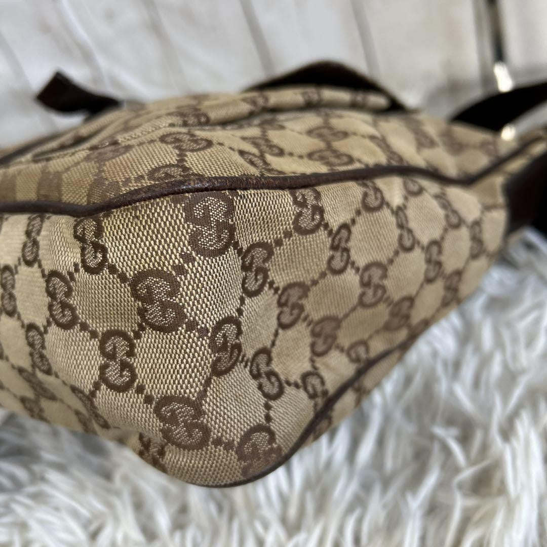 GUCCI Shoulder Bag Purse GG Canvas Leather Authentic Brown