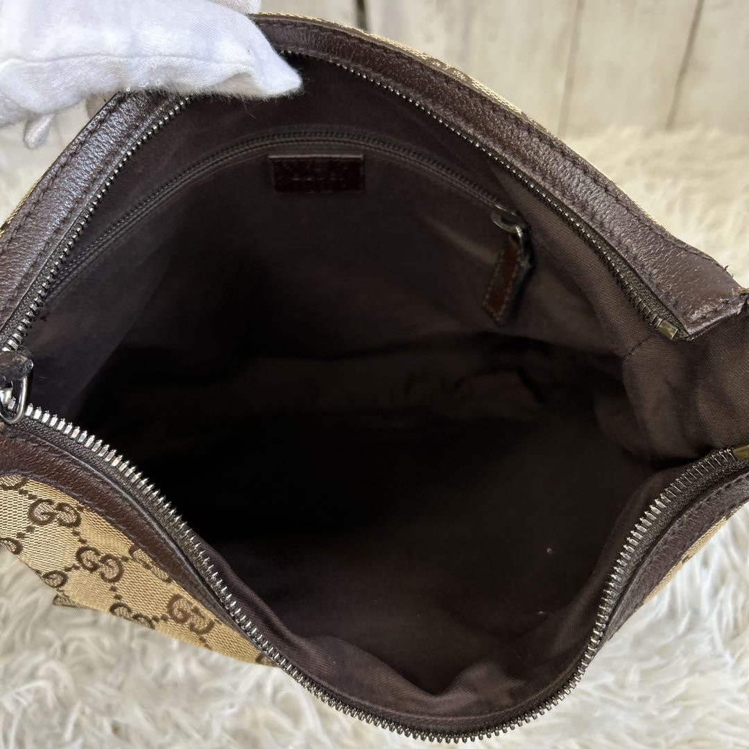 GUCCI Shoulder Bag Purse GG Canvas Leather Authentic Brown