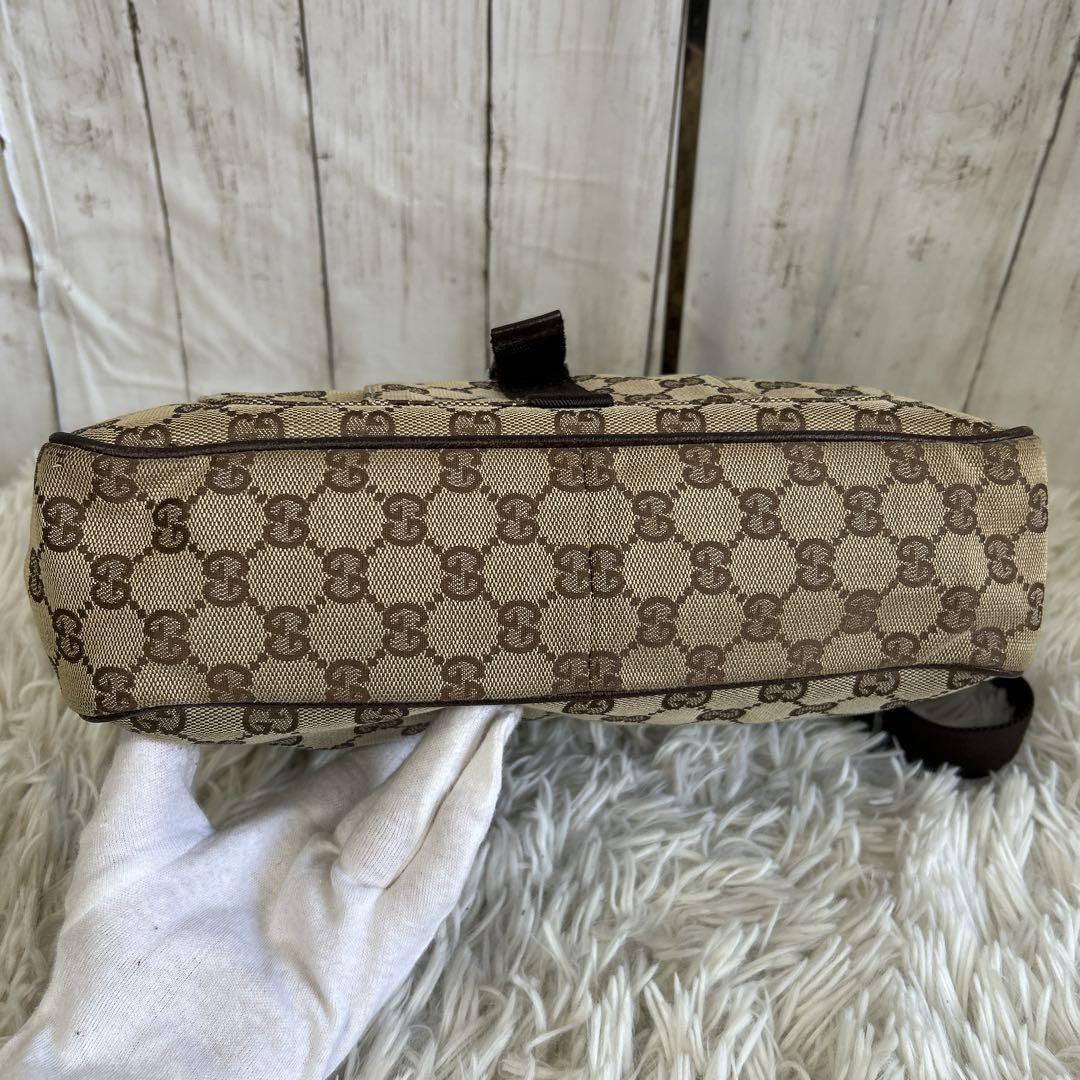 GUCCI Shoulder Bag Purse GG Canvas Leather Authentic Brown