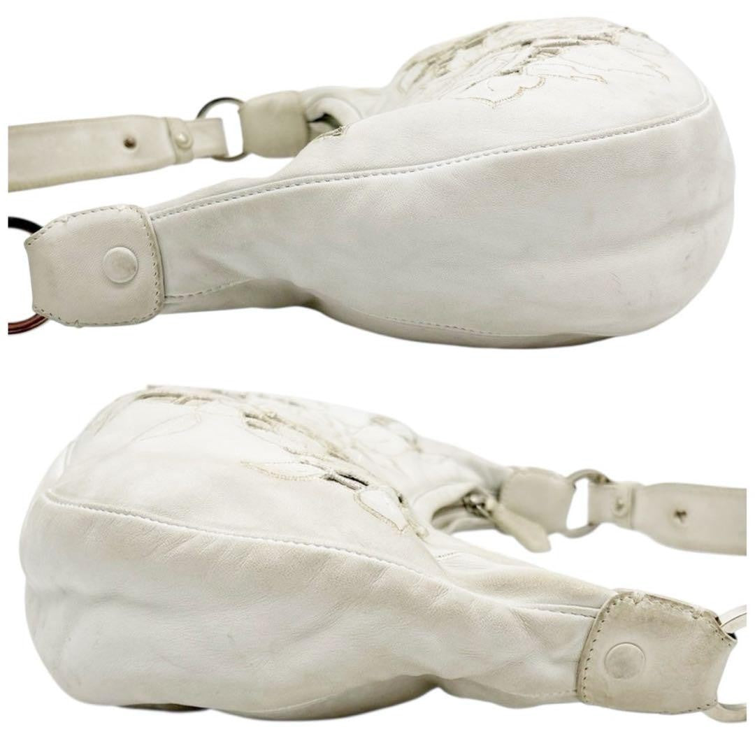 Valentino Garavani Shoulder Bag Purse Accessory Pouch Leather White Authentic