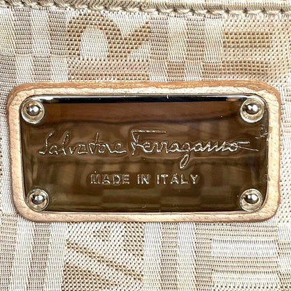 Salvatore Ferragamo Hand Shoulder Bag Tote Purse Gancini Leather Beige Authentic