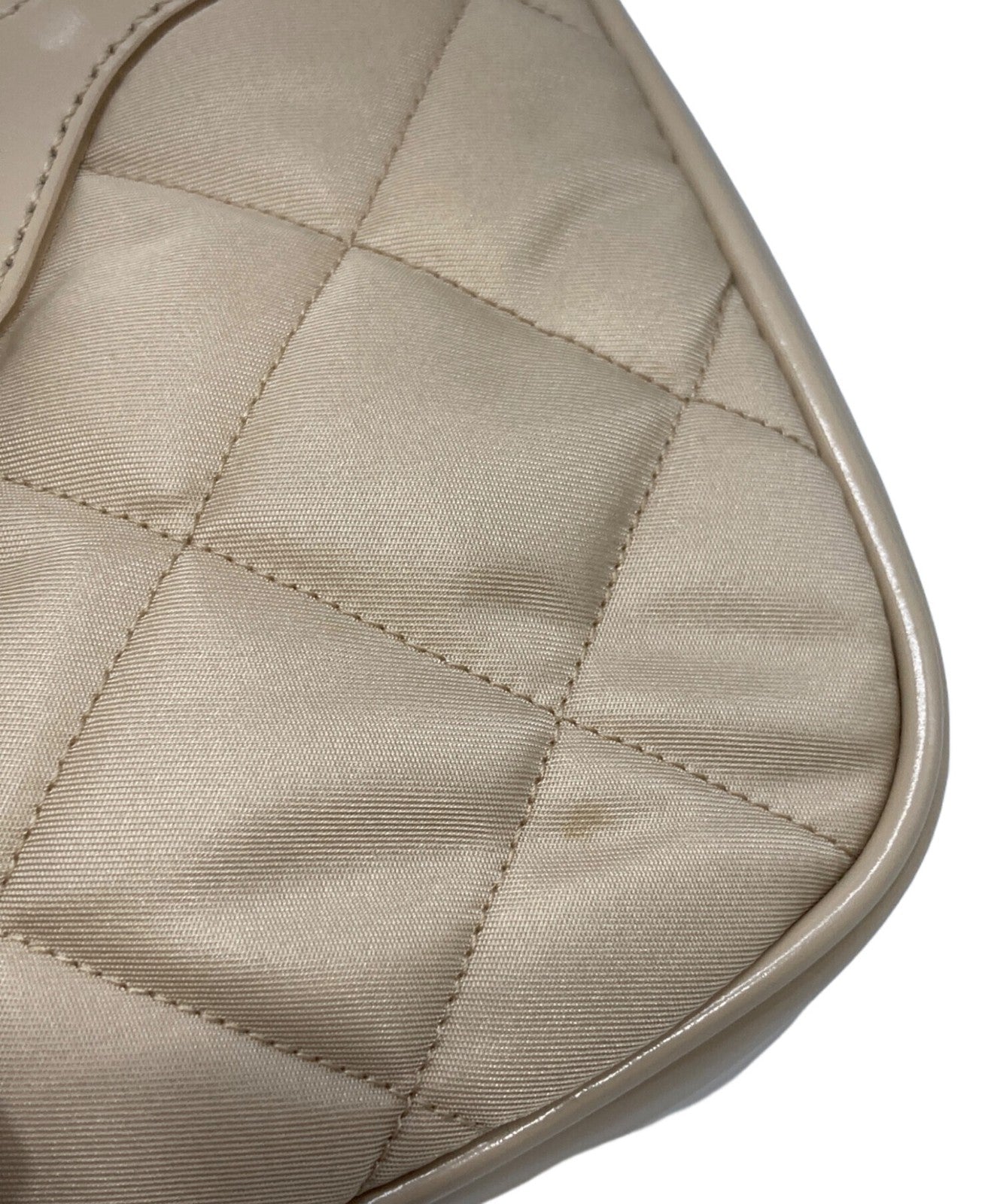 BURBERRY LONDON Hand Bag Tote Purse Quilting Logo Beige Authentic