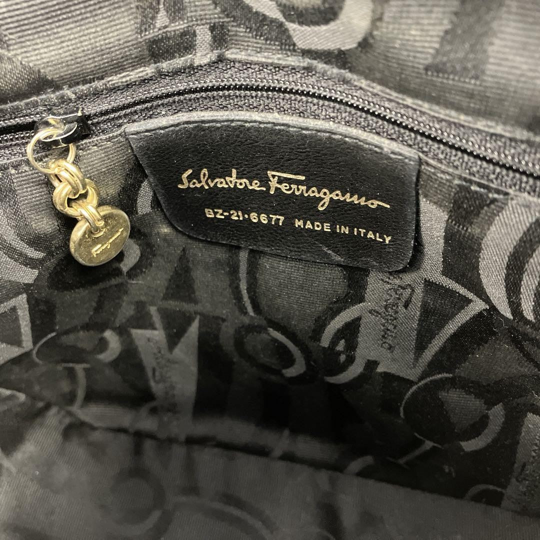 Salvatore Ferragamo VARA RIBBON Purse Shoulder bag Brown Used Women's Authentic