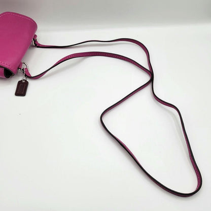 COACH Shoulder Bag Purse Turn Lock Leather Pink Authentic