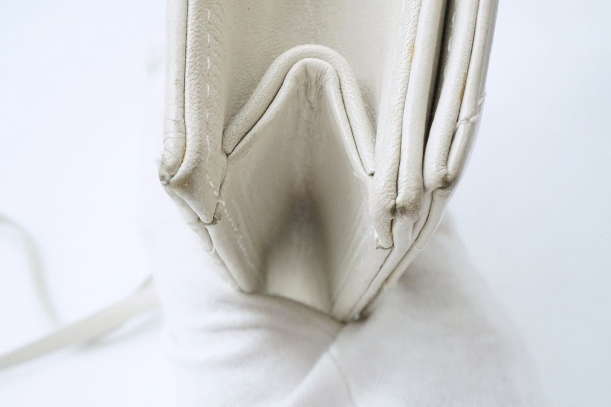 Saint Laurent Shoulder Bag Purse 2way Quilting Leather White Authentic
