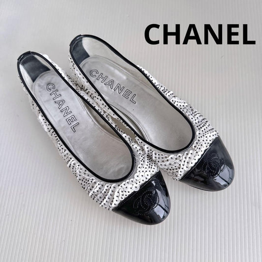 CHANEL Shoes Pumps Heel Cocomark EU 36.5 US 6.5 Patent Leather White Black Auth