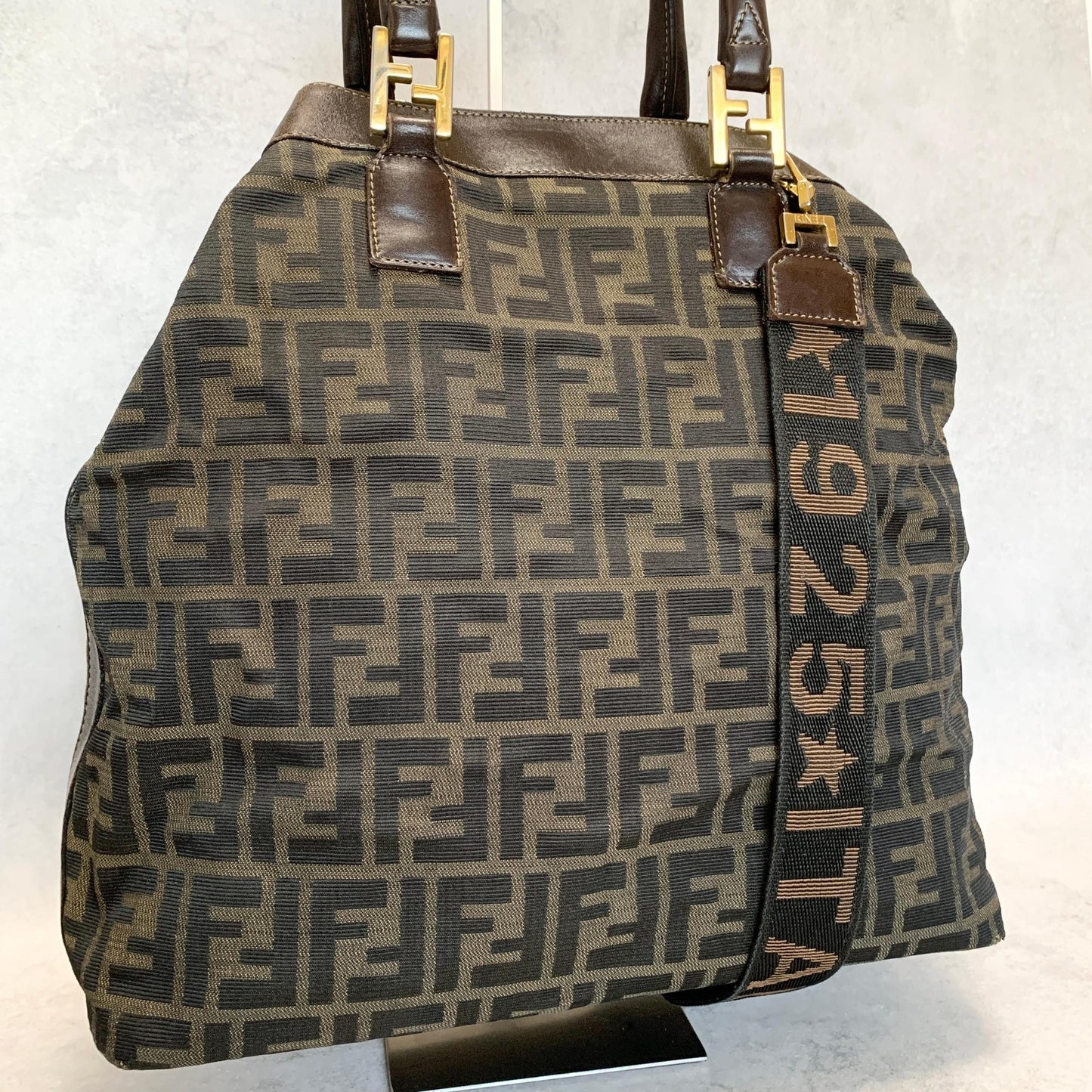 FENDI Zucca Handbag FF Shoulder Tote Purse Canvas Brown Gold Used Auth Unisex