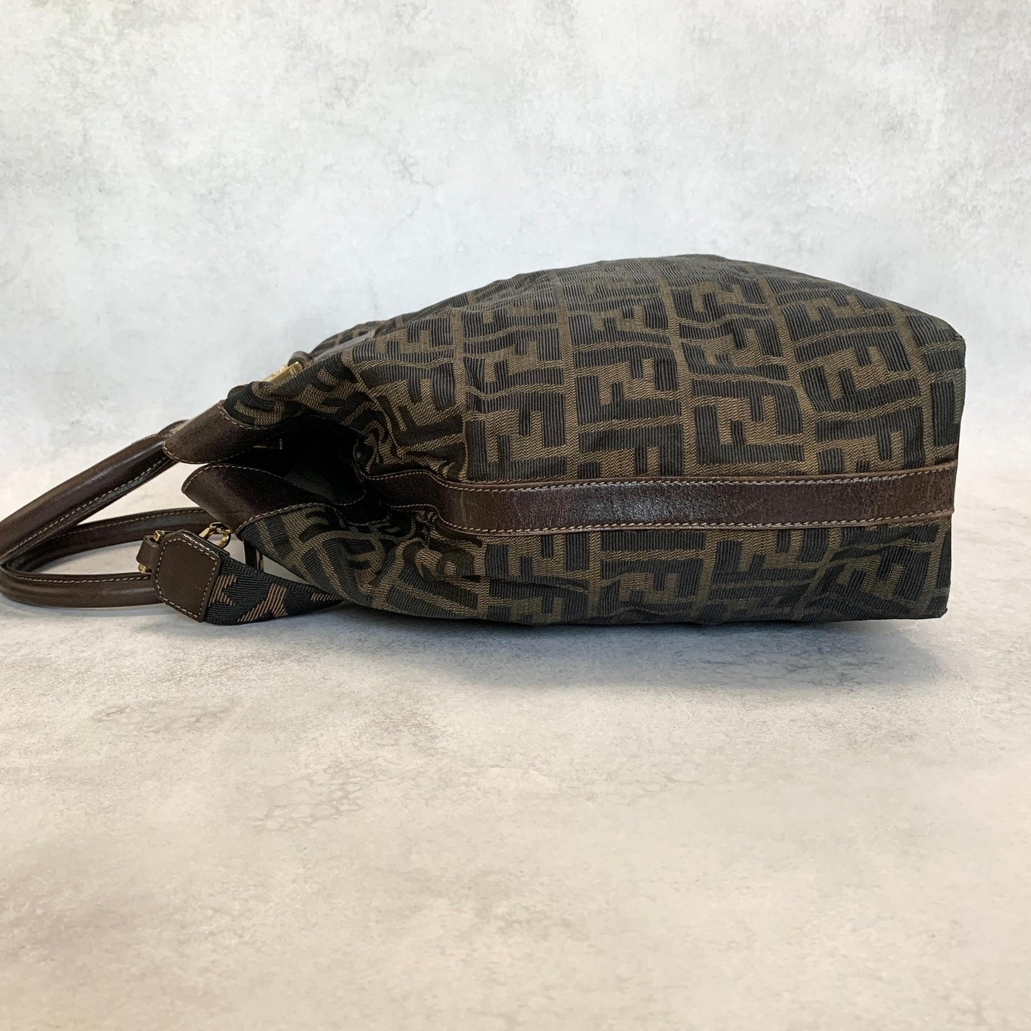 FENDI Zucca Handbag FF Shoulder Tote Purse Canvas Brown Gold Used Auth Unisex