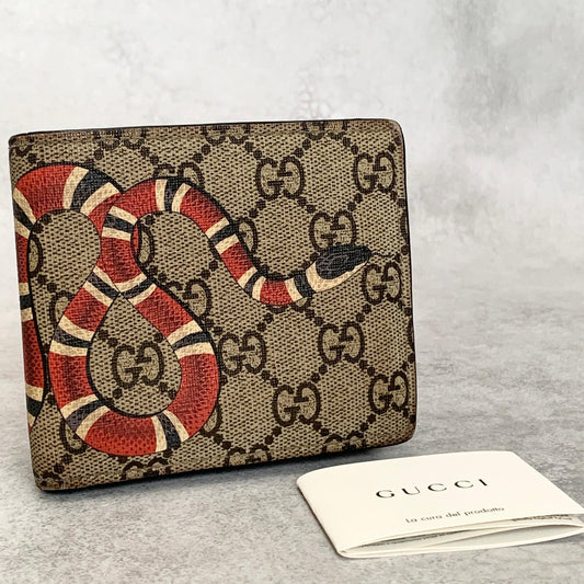 GUCCI Wallet 	Sneke GG Supreme Bi-fold Flap Compact Purse Leather Beige Auth