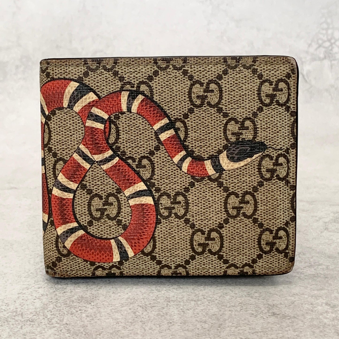 GUCCI Wallet 	Sneke GG Supreme Bi-fold Flap Compact Purse Leather Beige Auth