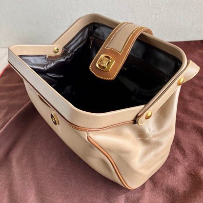 CELINE Shoulder Bag Purse Leather Beige Authentic