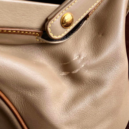 CELINE Shoulder Bag Purse Leather Beige Authentic