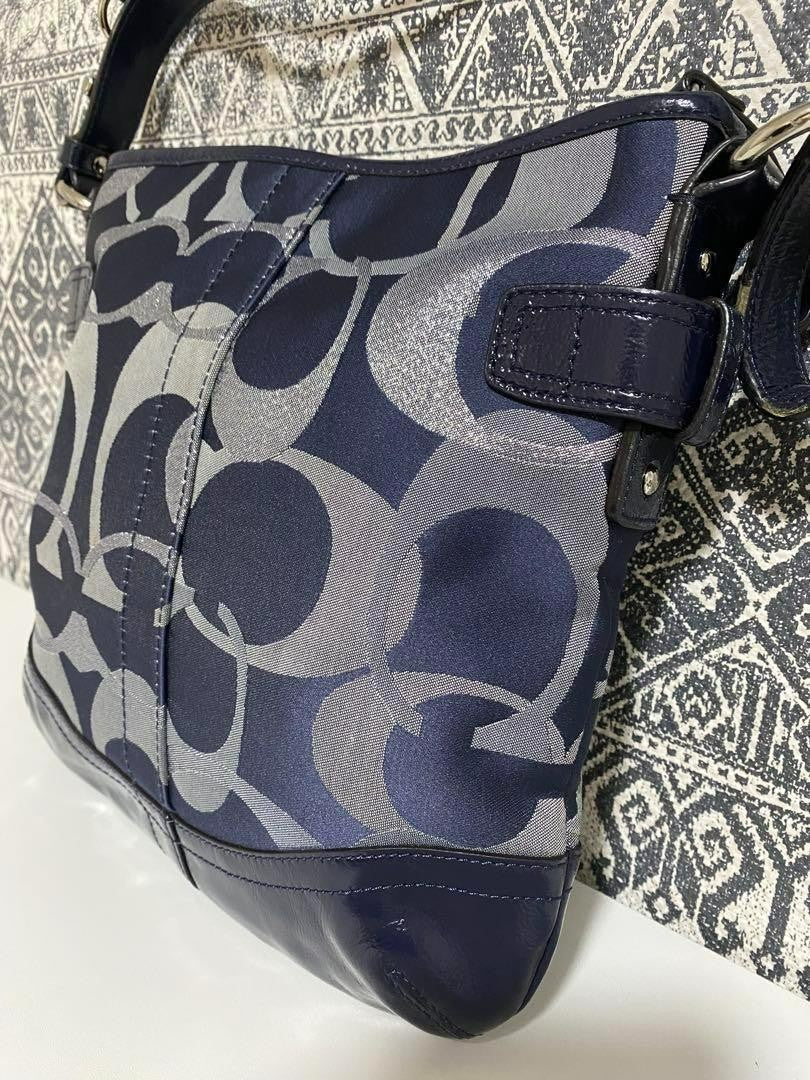 COACH Shoulder Bag Purse Signature Canvas Patent Leather Navy Authentic