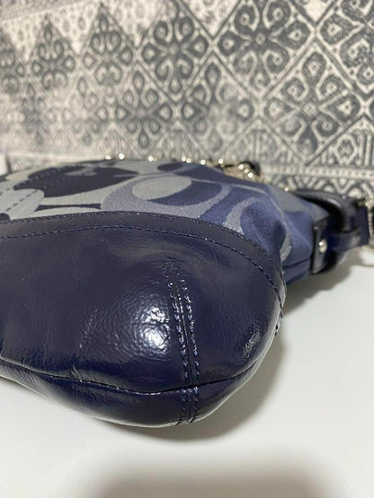 COACH Shoulder Bag Purse Signature Canvas Patent Leather Navy Authentic