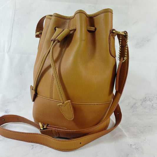 COACH Shoulder Bag Purse OLD Leather Yellow Brown Authentic