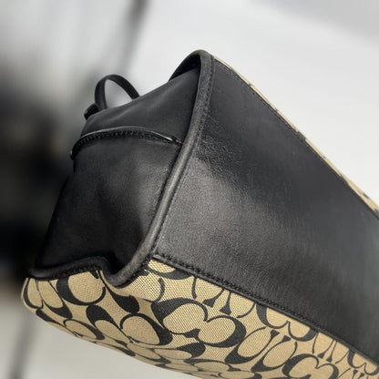 COACH Hand Bag Tote Purse Signature Canvas Leather Beige Black Authentic