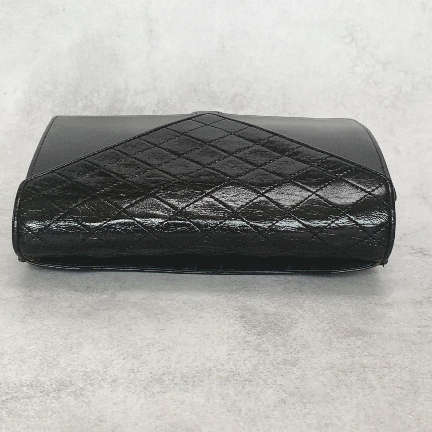 Saint Laurent Bag YSL Clutch Purse Hand Leather Black Gold Used Authentic
