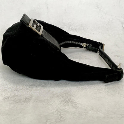 FENDI Croissant Bag Mamma Baguette Shoulder Purse FF Cotton Black Silver Auth