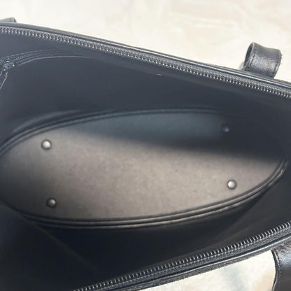 Saint Laurent Hand Shoulder Bag Tote Purse YSL Cassandra Leather Black Authentic