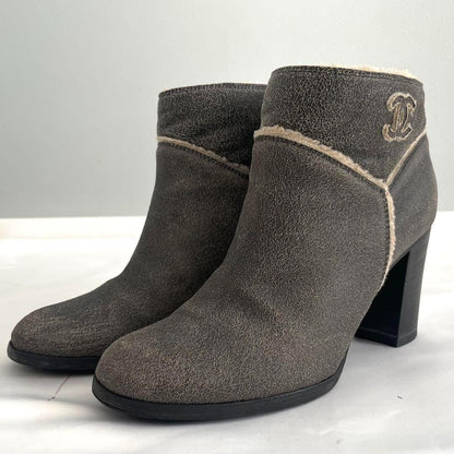 CHANEL Boots Shoes Cocomark EU 37.5 US 7.5 Mouton Leather Gray Authentic