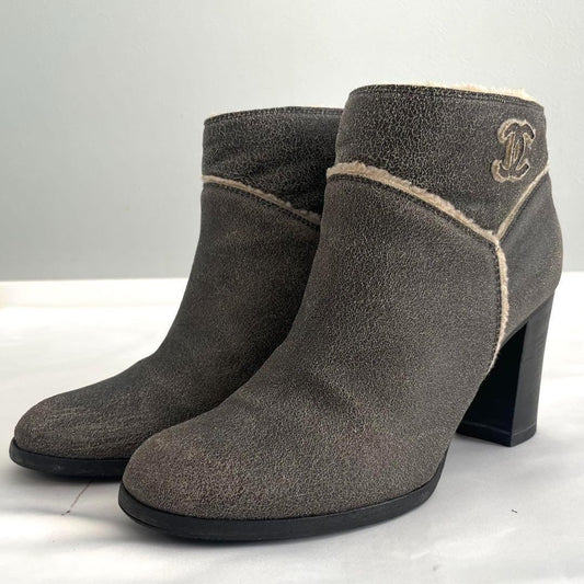CHANEL Boots Shoes Cocomark EU 37.5 US 7.5 Mouton Leather Gray Authentic