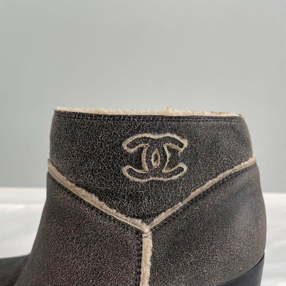 CHANEL Boots Shoes Cocomark EU 37.5 US 7.5 Mouton Leather Gray Authentic