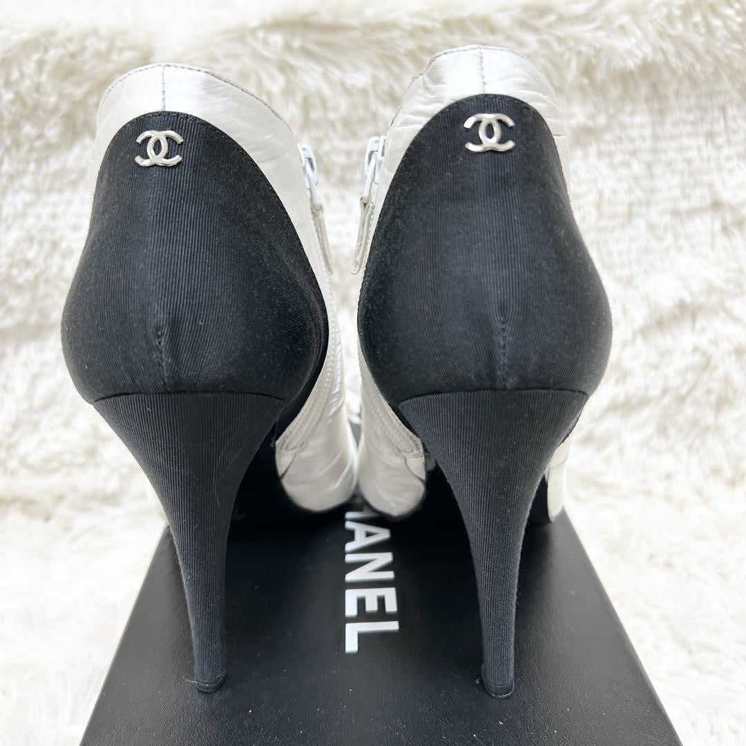CHANEL Short Boots Shoes Cocomark EU 37 US 7 Black White Authentic