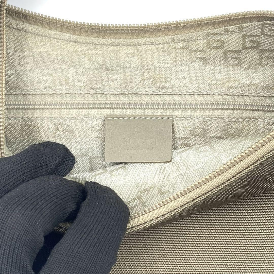 GUCCI Shoulder Bag Purse Canvas Leather Khaki Authentic
