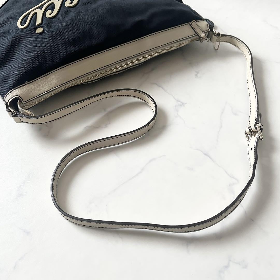 GUCCI Shoulder Bag Purse Logo Nylon Leather Navy White Authentic