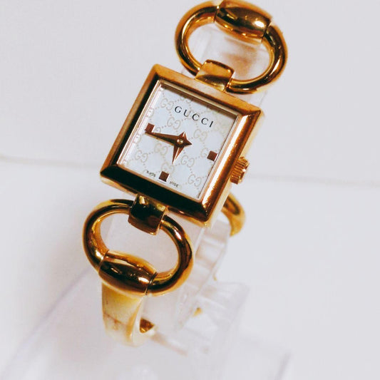GUCCI Watch Wristwatch GG Gold Women's Authentic